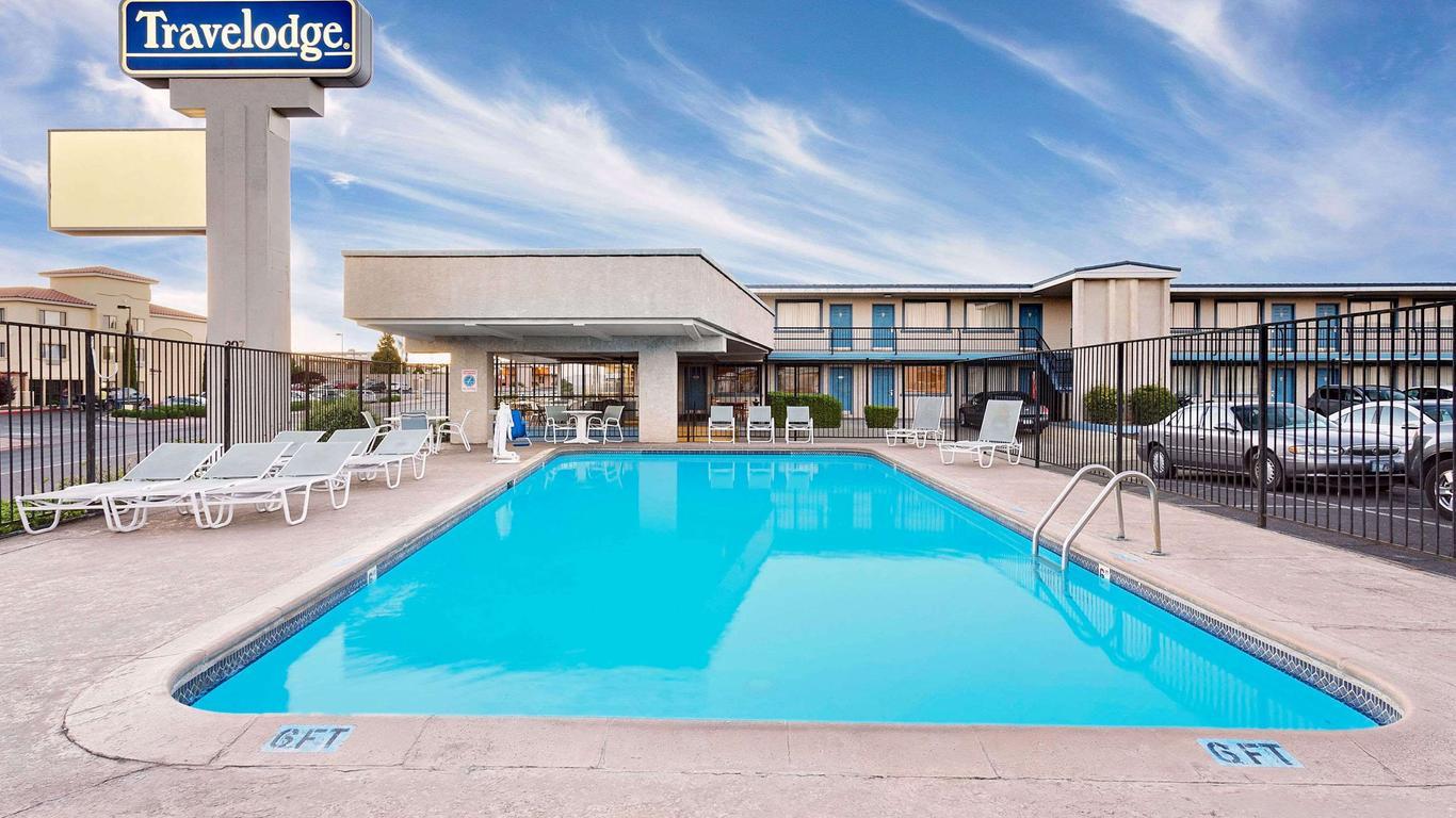 Travelodge By Wyndham Powell Exteriér fotografie