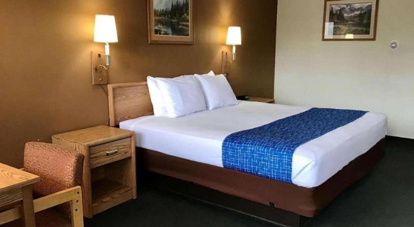 Travelodge By Wyndham Powell Exteriér fotografie